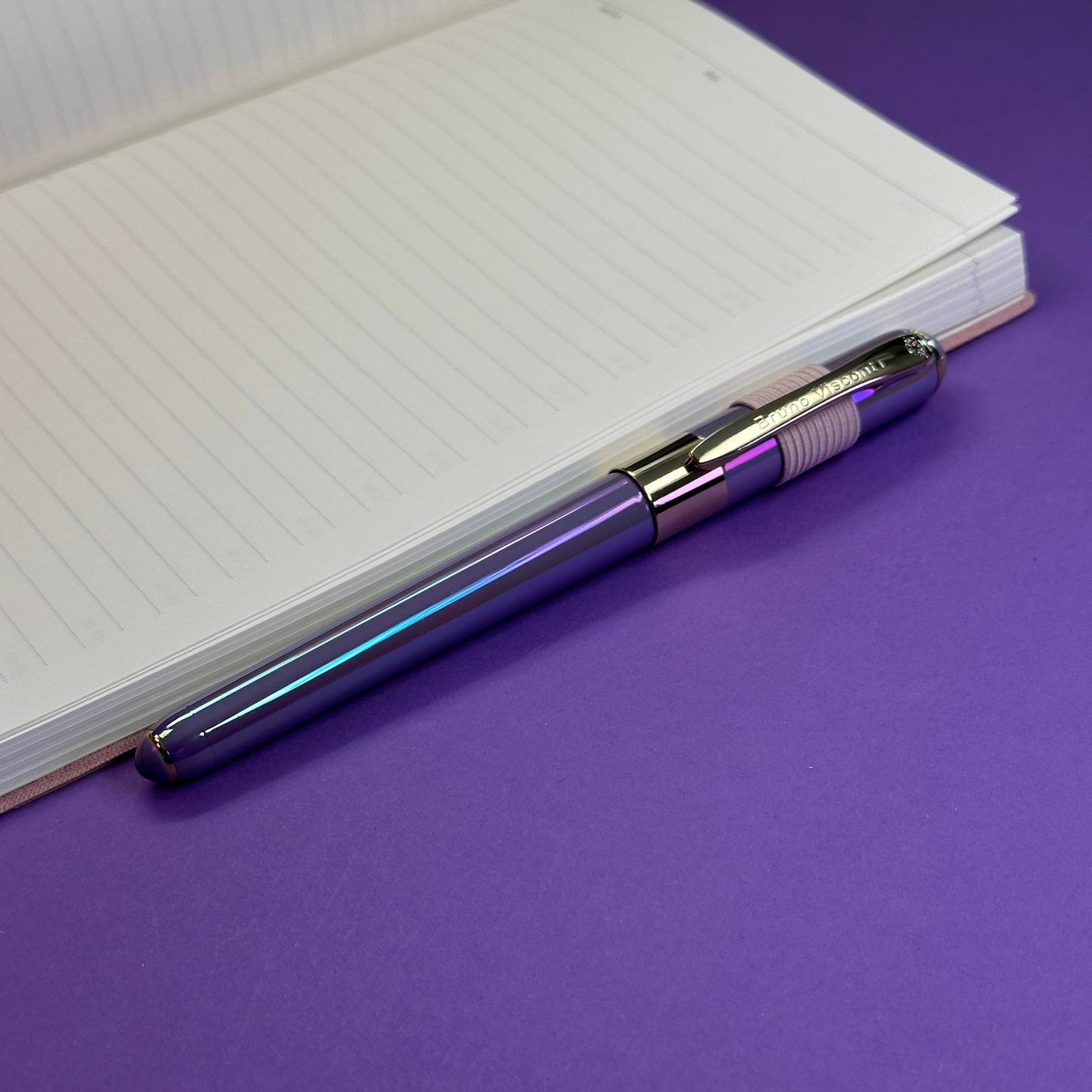 Monaco - Pearlescent Lavender Pen